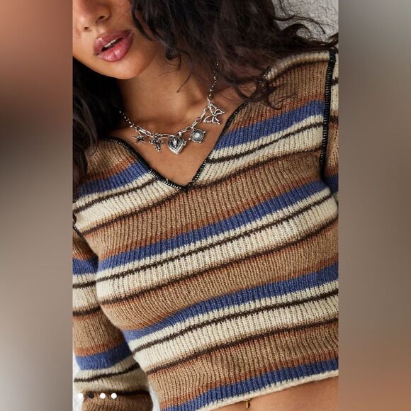 ✨ BDG Urban Outfitters Striped Notch Neck Crop Top Sweater Brown - Picture 2 of 14